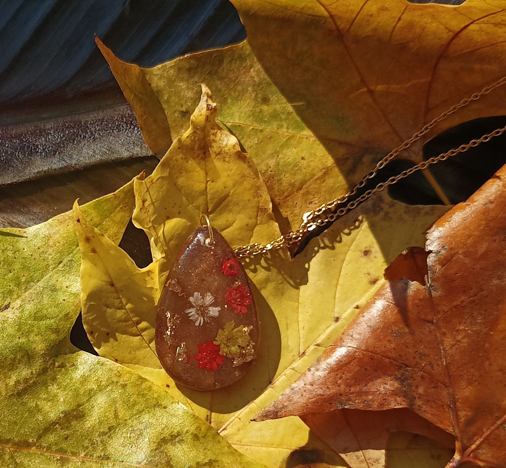 Collier "Fleurs sauvages"